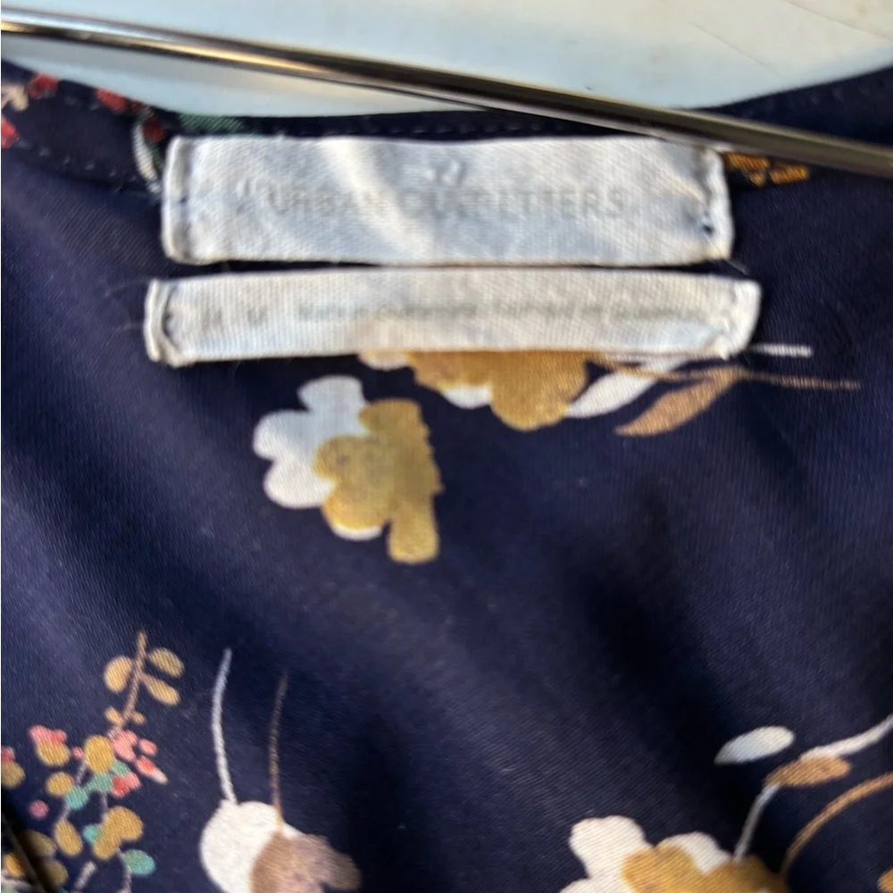 Floral Print Dress - Picture 3 of 7